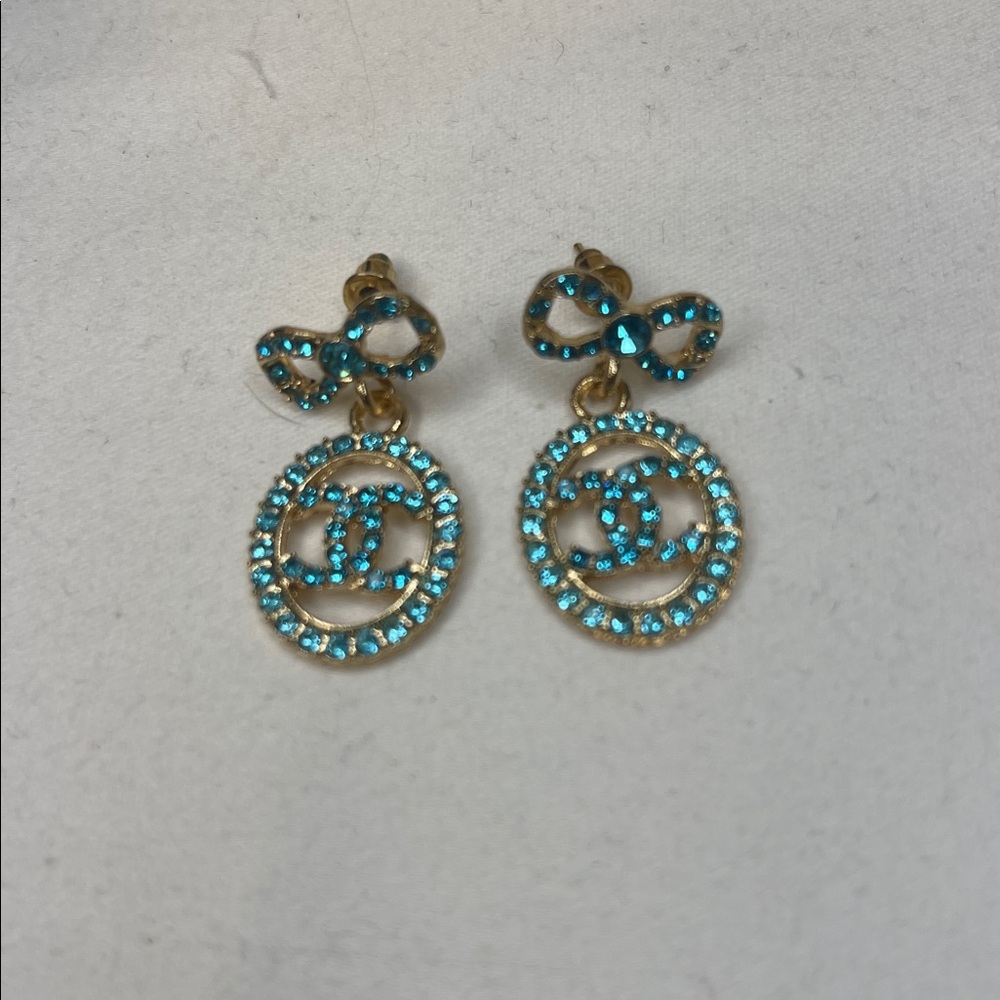 Elegant Gold and Blue Crystal Earrings